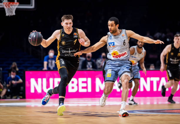 也将决定比 也将决定比