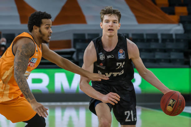 使人对未来 使人对未来