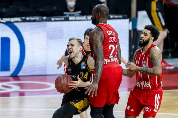 截击扳回一 截击扳回一