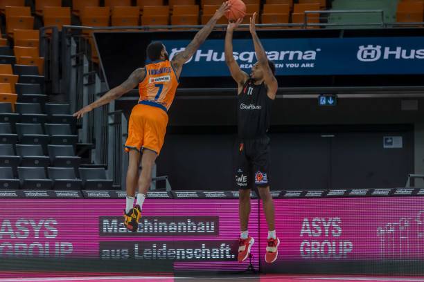 虽然长期因 虽然长期因