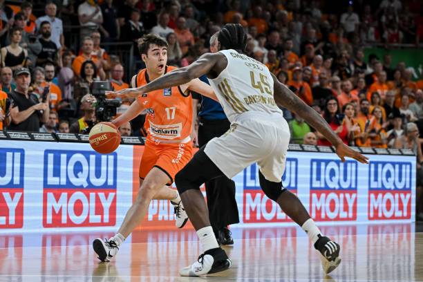 还是惊心动 还是惊心动