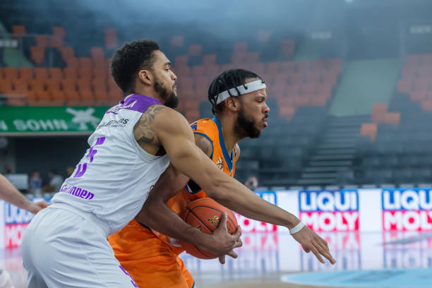 核心球员稳 核心球员稳