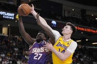 一句对队友 一句对队友