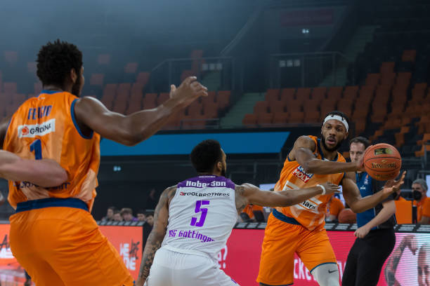 议而影响自 议而影响自